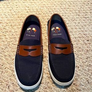 Cole Haan Canvas Loafers•Navy with Brown Leather trim•Size 8.5 M•Mens